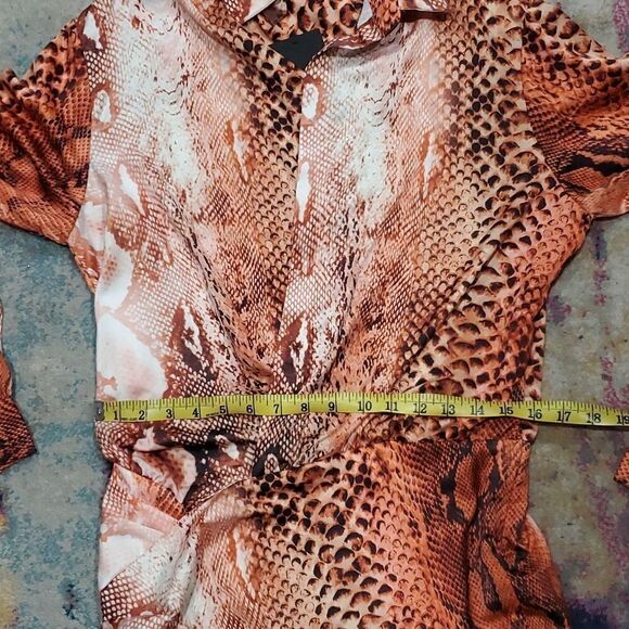 Fashion Nova Hearts Desire Satin Mini Dress in Rust Snakeskin Size M - Picture 12 of 15